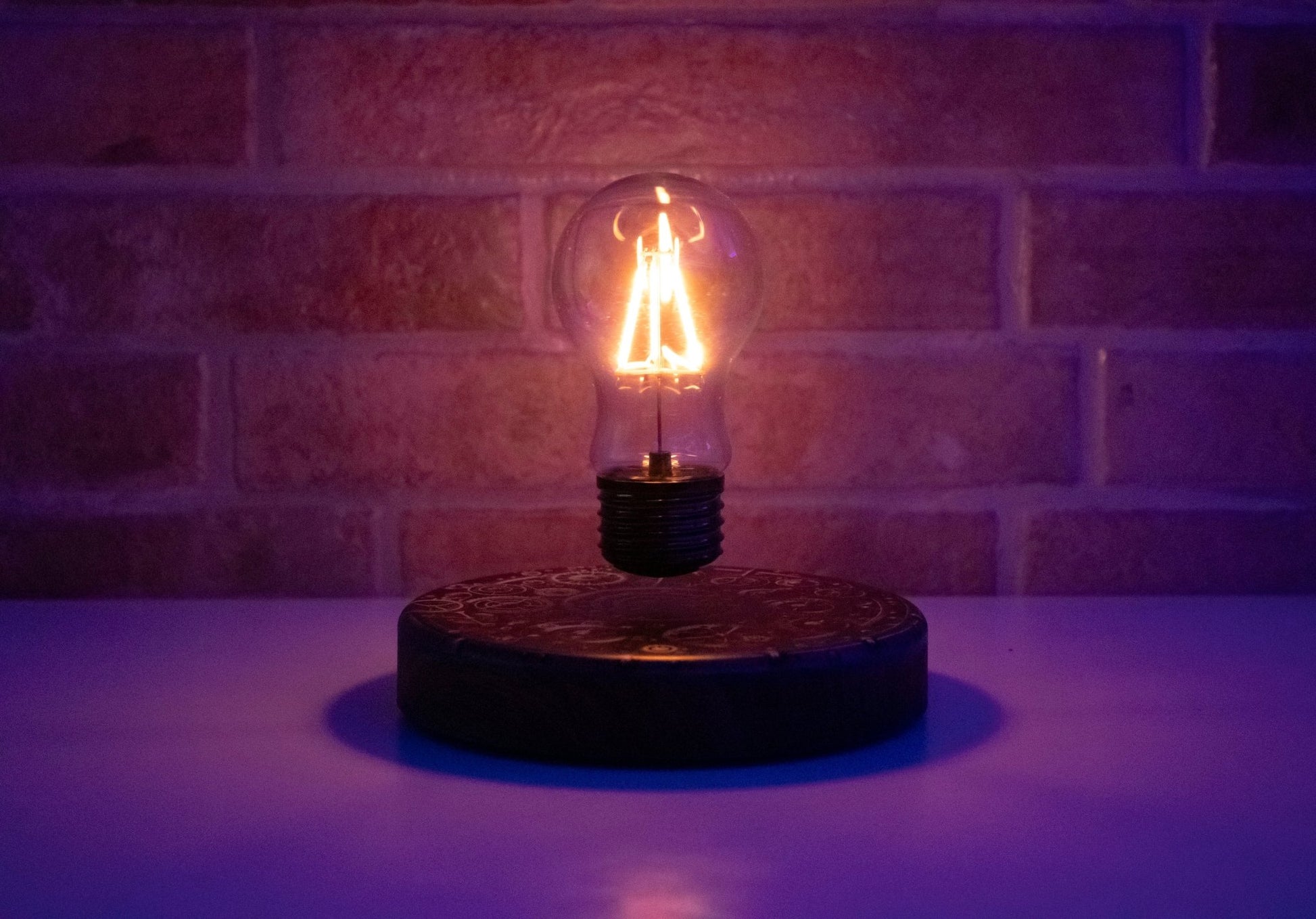 Lampada Lampadina Fluttuante - Packart